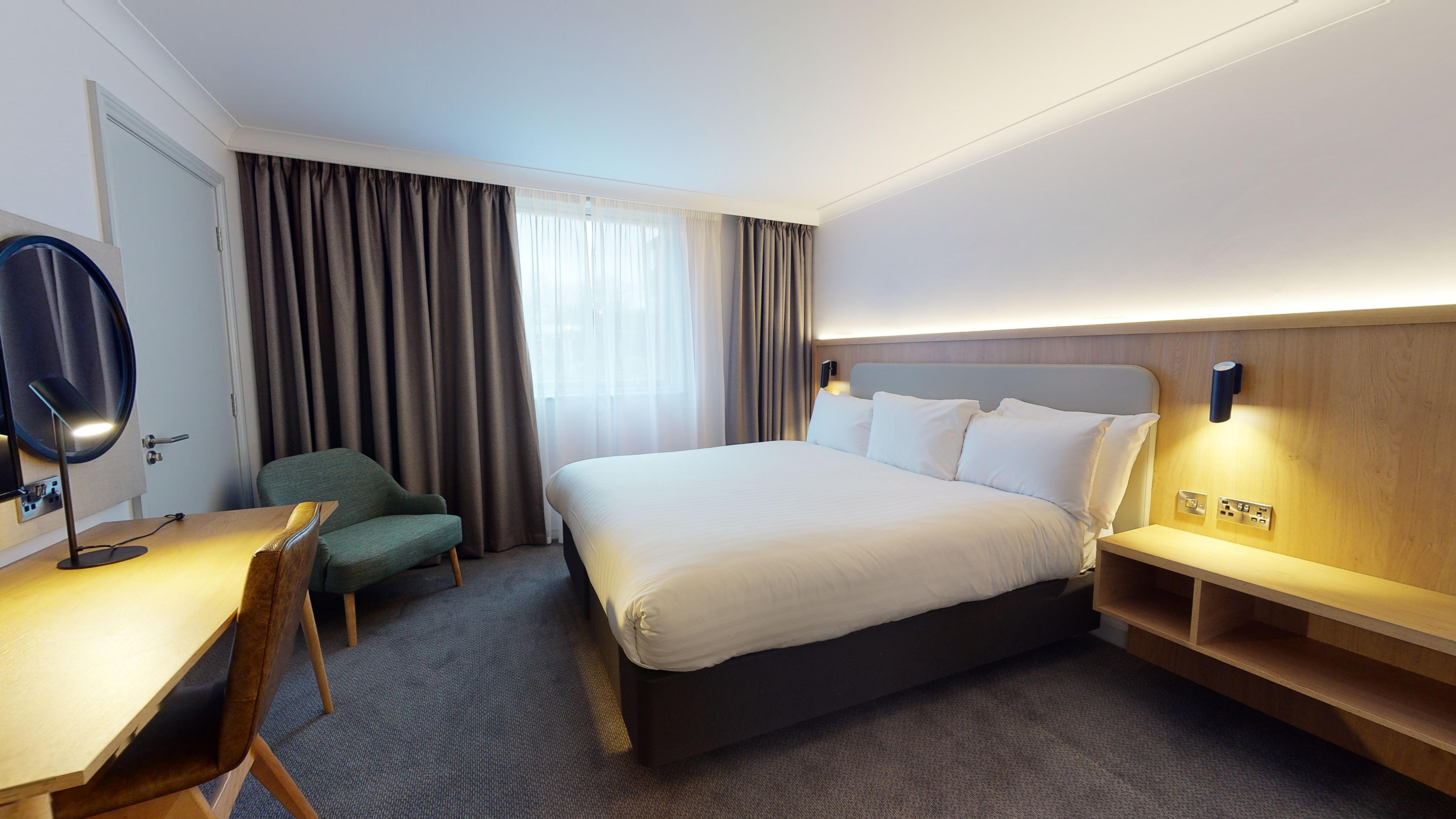 Holiday Inn Brentwood By Ihg Екстер'єр фото