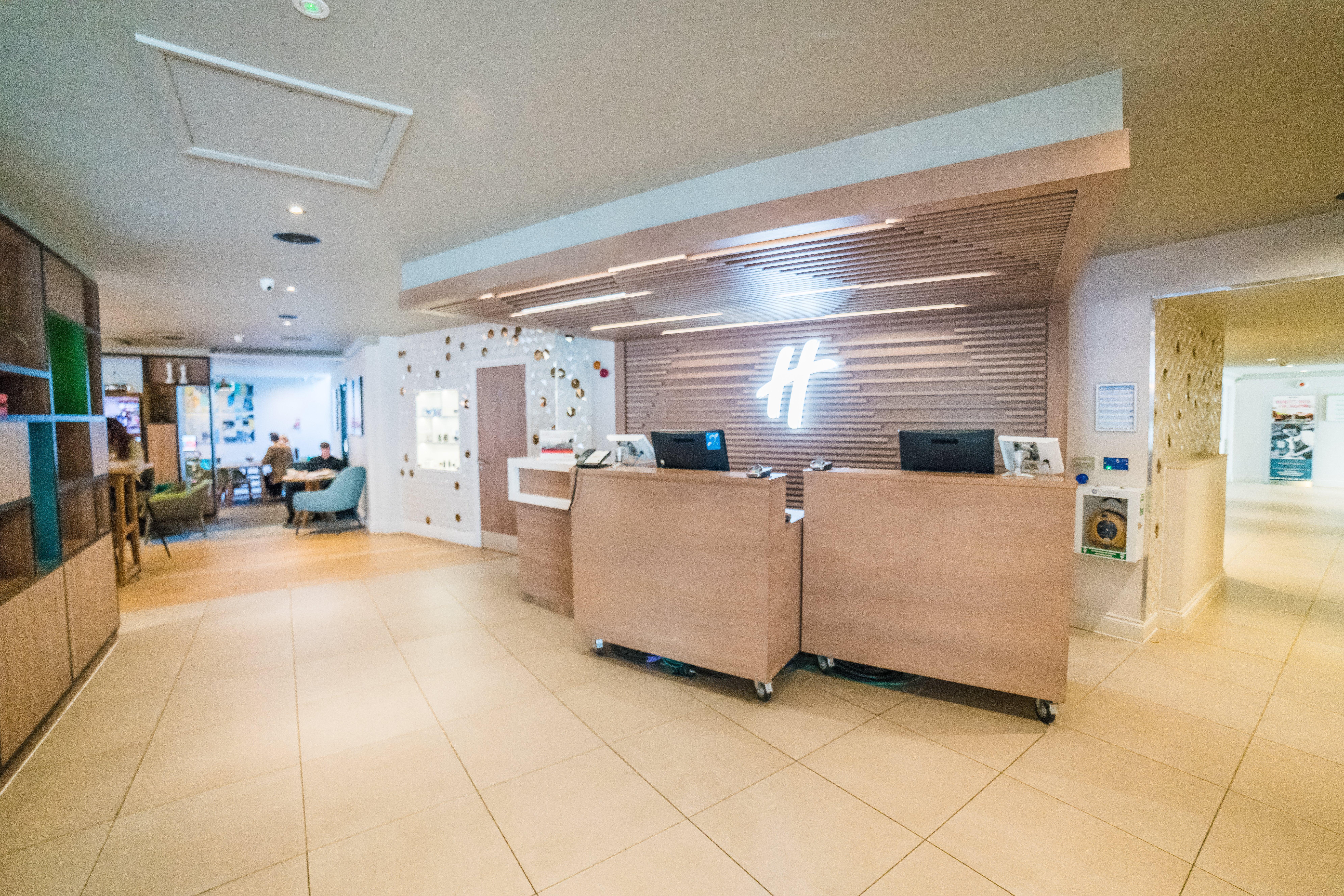 Holiday Inn Brentwood By Ihg Екстер'єр фото