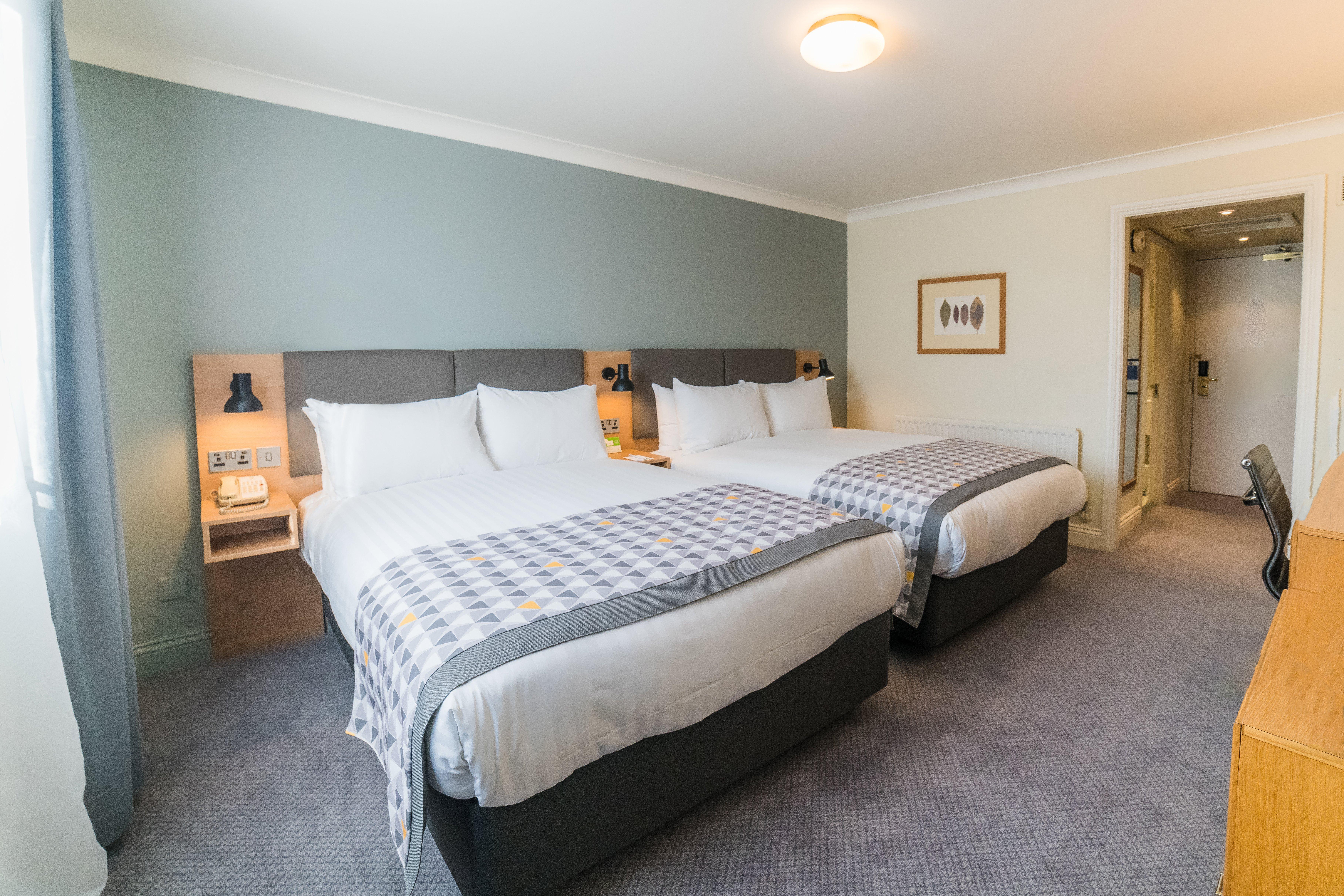 Holiday Inn Brentwood By Ihg Екстер'єр фото